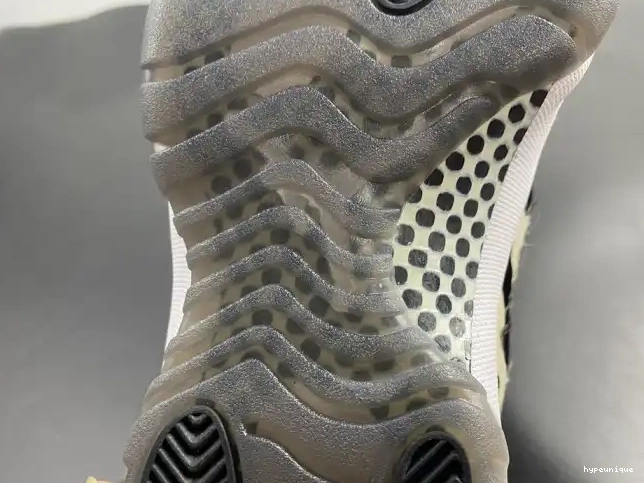 HYPE AR0715-010 INSTINCT JORDAN ANIMAL AIR 11 0606
